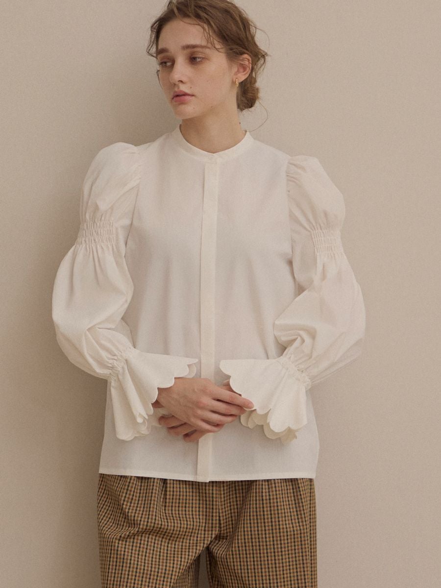 SAKURA BLOUSE（WHITE） | romile